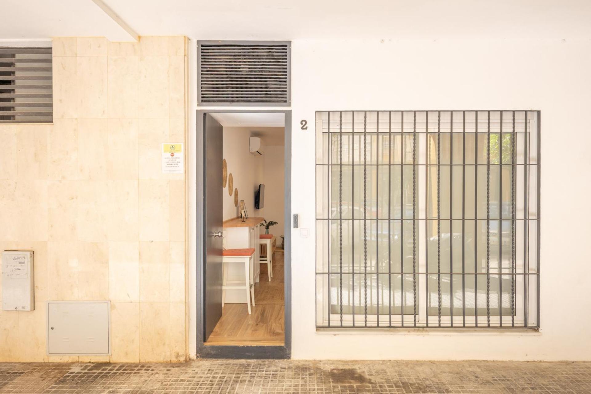 Isg Apartments Triana Estudio 2 세비야 외부 사진